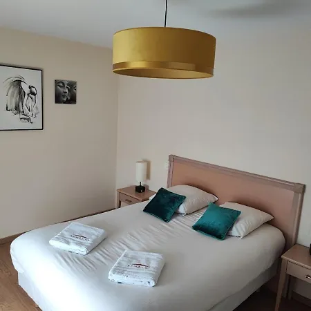 Domitys Le Jardin Des Lys Lägenhetshotell Alençon