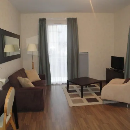 Apart Otel Domitys Le Jardin Des Lys