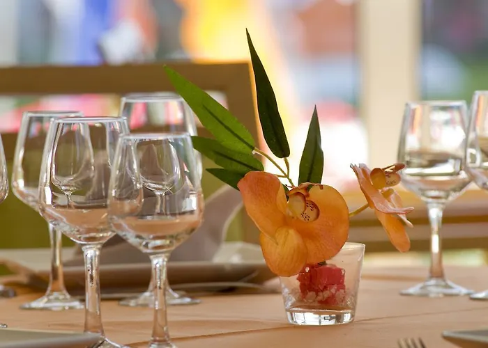 Aparthotel Domitys Le Jardin Des Lys Alencon